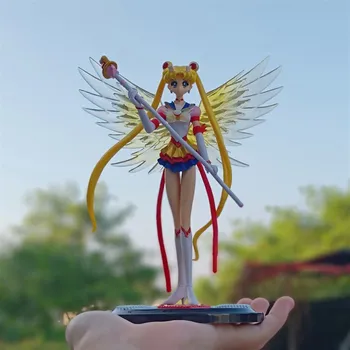 16CM Japán Sailor Moon Anime Ábra Szárnyakkal Sailor Moon Dísz Torta Dekoráció Két-dimenziós Díszek Anyag: PVC